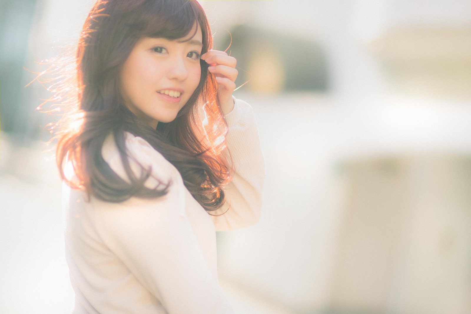 たるみ撃退効果てきめん やみつきになる顔ヨガ美容法 Premier Today プレミア トゥデイ