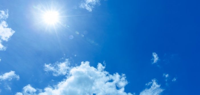 日焼け・日焼け後対策でシミ・シワを防ぐ！紫外線と光老化の関係とUVA・UVB特徴まとめ   